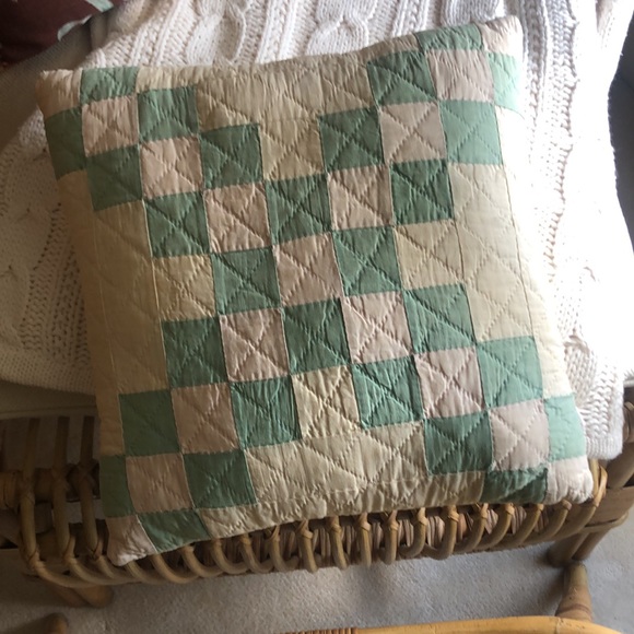 Vintage pillow created from vintage quilt. Unique, one of a kind. - Picture 8 of 9